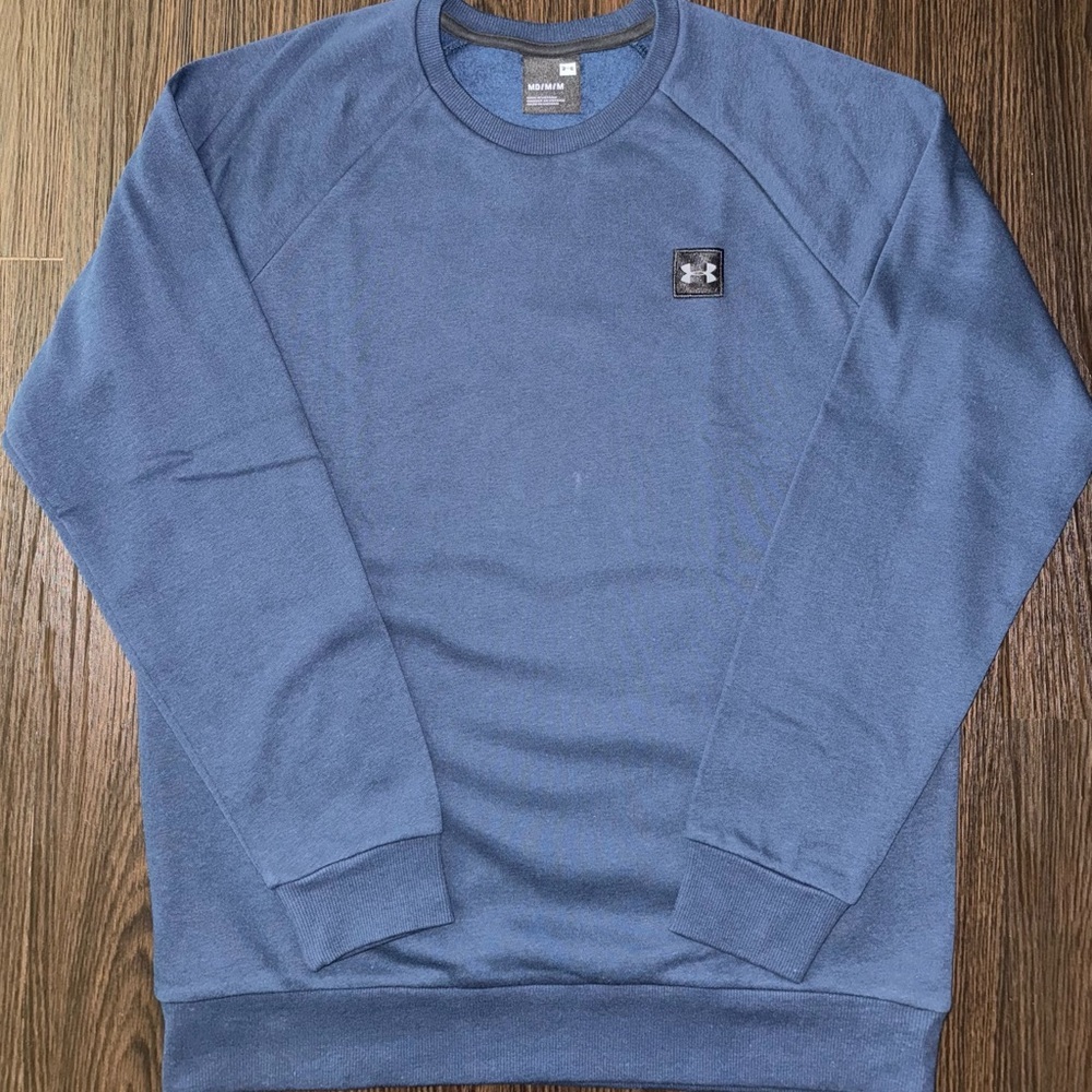 Under Armour Navy Sweatshirt Size Medium